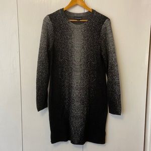 Cynthia Rowley Women’s black and gray long sleeved sweater dress size L